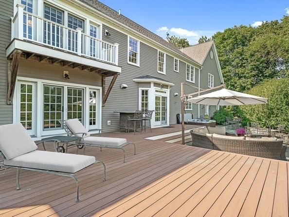 33 Old Concord Road, Lincoln MA 01773