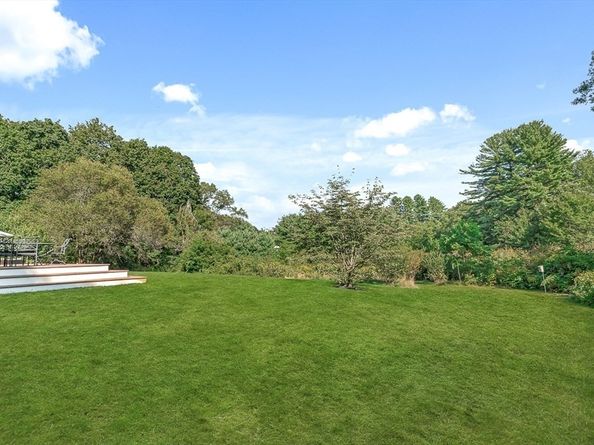 33 Old Concord Road, Lincoln MA 01773