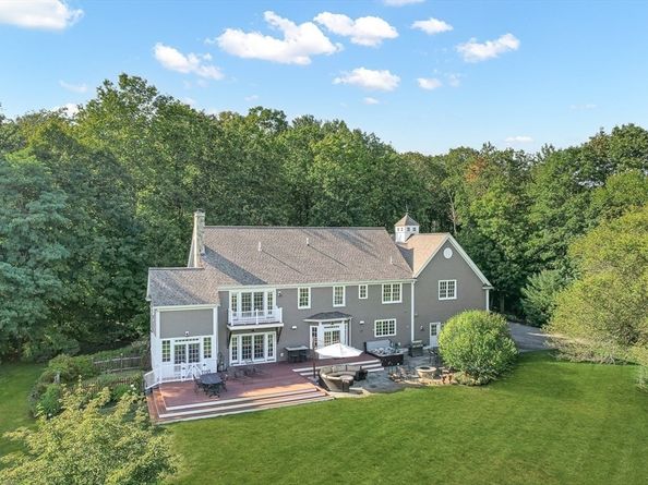 33 Old Concord Road, Lincoln MA 01773