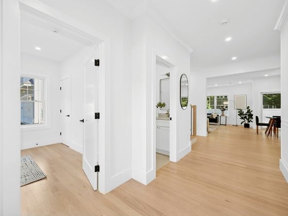 50 School St, Lexington MA 02421