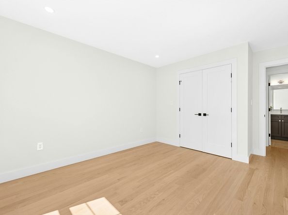 50 School St, Lexington MA 02421