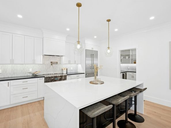 50 School St, Lexington MA 02421
