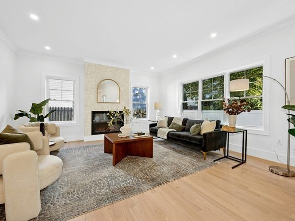 50 School St, Lexington MA 02421