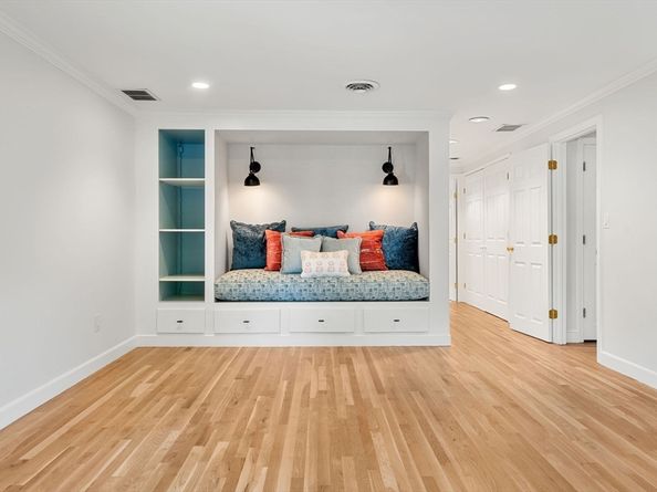 45 Hancock Street, Lexington MA 02420