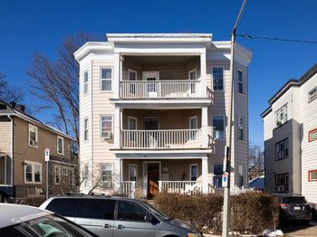 81 Mora Street