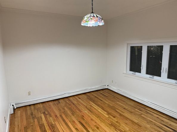 40 Crescent Ave 2, Chelsea MA 02150