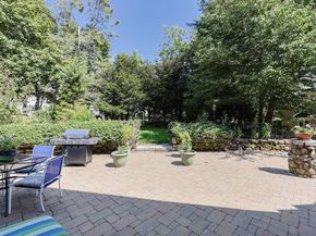 12 Jasper Ln 12, Randolph MA 02368