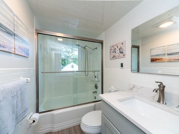 37 Gates Ave, Hudson MA 01749