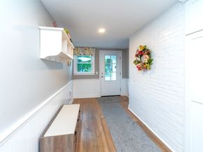 37 Gates Ave, Hudson MA 01749