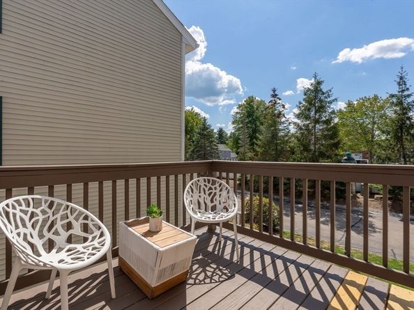 33 Groveland Commons Way 33, Groveland MA 01834