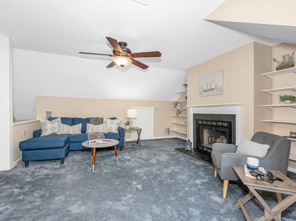 2401 Pheasant Creek Lane 2401, Peabody MA 01960