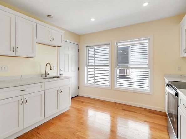 1 Glenwood St 5, Malden MA 02148