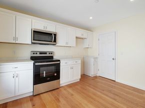 1 Glenwood St 5, Malden MA 02148