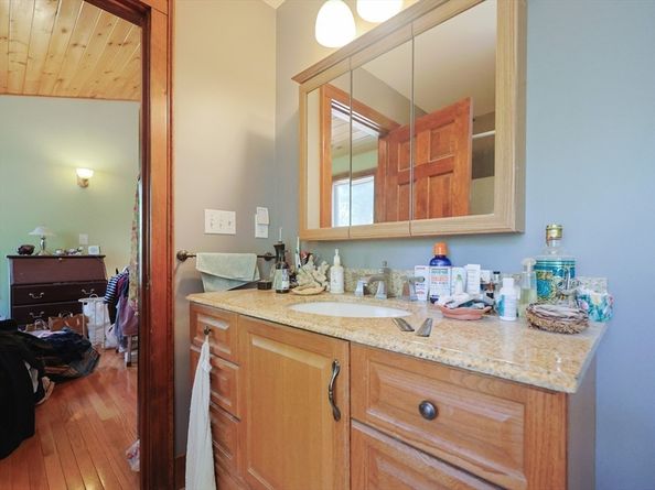 20-22 Dover  Rd, Natick MA 01760