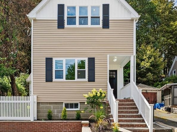 7 Sawyer Crt, Malden MA 02148