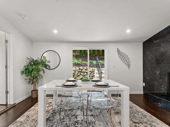 7 Sawyer Crt, Malden MA 02148