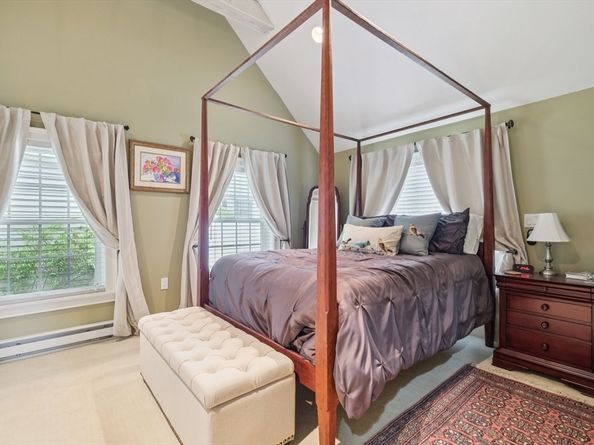 7 Westland St, Worcester MA 01602