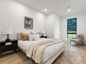 1114 Beacon St. 103, Newton MA 02461