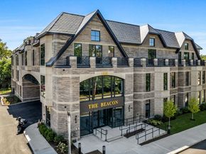 1114 Beacon St. 103, Newton MA 02461