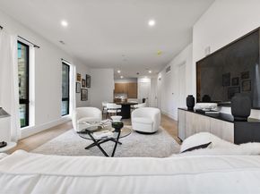1114 Beacon St. 103, Newton MA 02461