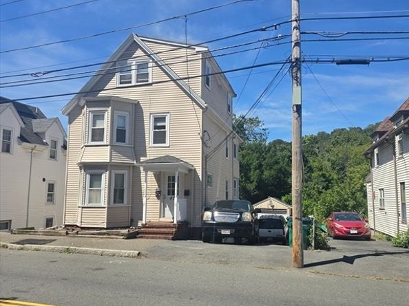 82 Linwood St, Lynn MA 01905