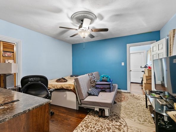 15-17 Barrett St, Malden MA 02148