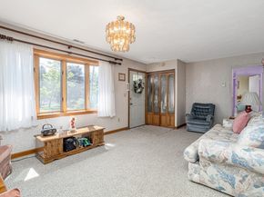 27 Winslow, Leicester MA 01524