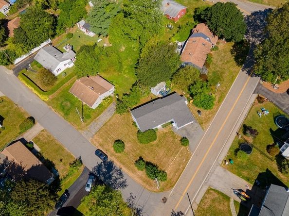 27 Winslow, Leicester MA 01524