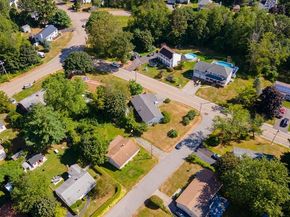 27 Winslow, Leicester MA 01524