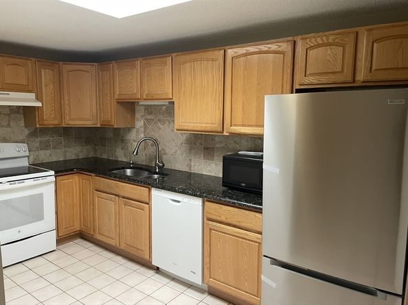 688 Boston Post Rd East 324, Marlborough MA 01752