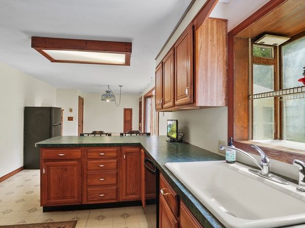 313 Gulf Street, Shrewsbury MA 01545