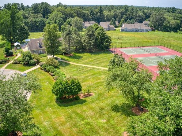 7 Alder Way 7, Bedford MA 01730