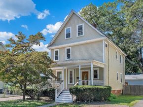 13 Weir St, Newton MA 02466