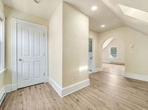 13 Weir St, Newton MA 02466