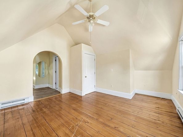 13 Weir St, Newton MA 02466