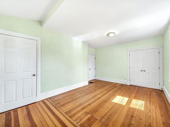 13 Weir St, Newton MA 02466