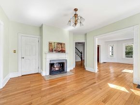 13 Weir St, Newton MA 02466