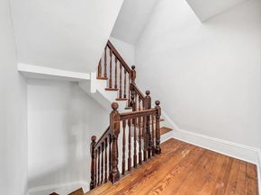 13 Weir St, Newton MA 02466