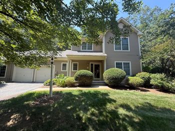 5 Chestnut Ln