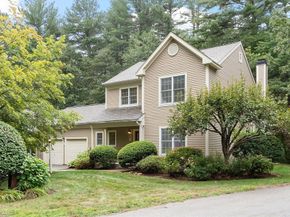 5 Chestnut Ln 5, Bedford MA 01730