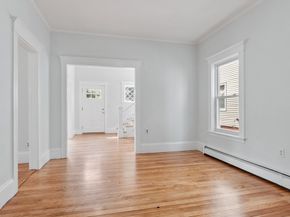 39 Arlington St, Fitchburg MA 01420