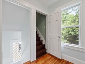 39 Arlington St, Fitchburg MA 01420