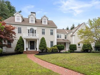 141 Deerfield Ln