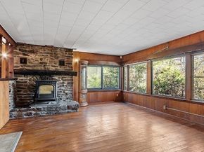 240 Barre Rd, Phillipston MA 01331