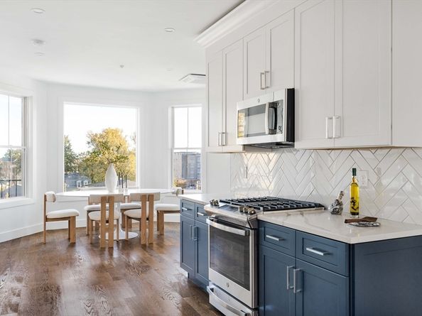 133 Boardman Street 203, Boston MA 02128