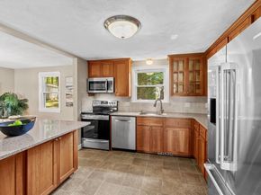 3 Keith Rd, Wayland MA 01778