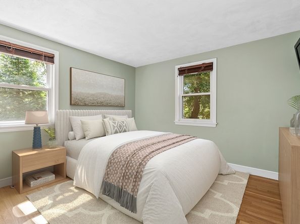 3 Keith Rd, Wayland MA 01778
