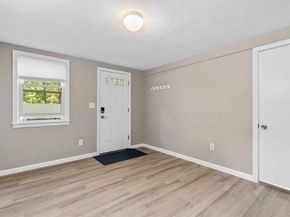 3 Keith Rd, Wayland MA 01778