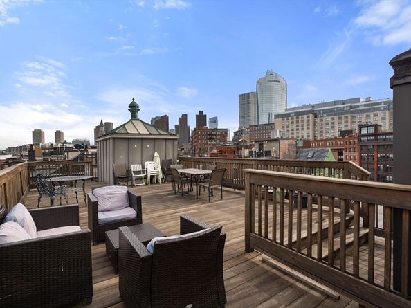 156 Prince St 11, Boston MA 02113