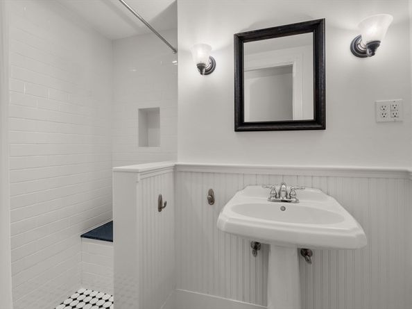156 Prince St 11, Boston MA 02113